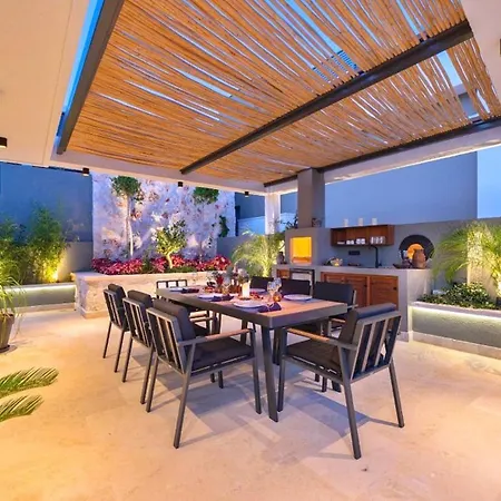 6 Bedroom Luxury - Kalamar Bay Private Heated Pool Villa *