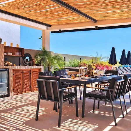 Villa 6 Bedroom Luxury - Kalamar Bay Private Heated Pool *