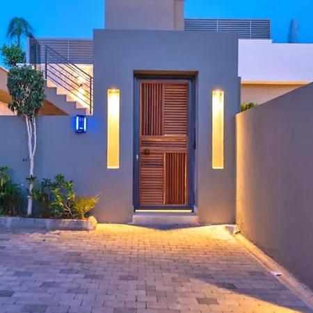 6 Bedroom Luxury - Kalamar Bay Private Heated Pool Villa *