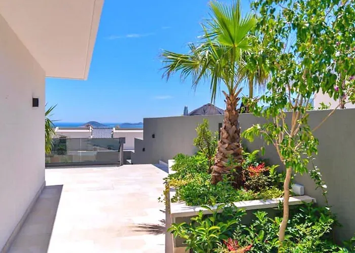 6 Bedroom Luxury - Kalamar Bay Private Heated Pool *