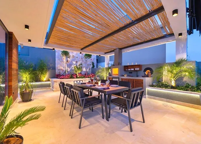 6 Bedroom Luxury - Kalamar Bay Private Heated Pool Βίλα *
