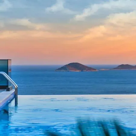 Villa 6 Bedroom 5136 Kalkan